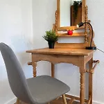 公寓 Traumferienwohnung Am Wald 1 *