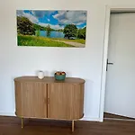 公寓 Traumferienwohnung Am Wald 1 *