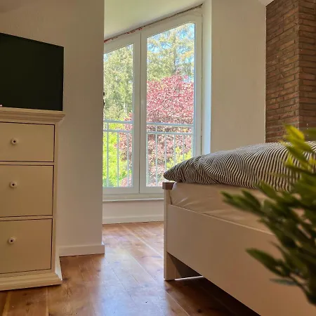 Traumhaus Am Wald 1 Lägenhet