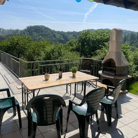 Traumferienwohnung Am Wald 1 *