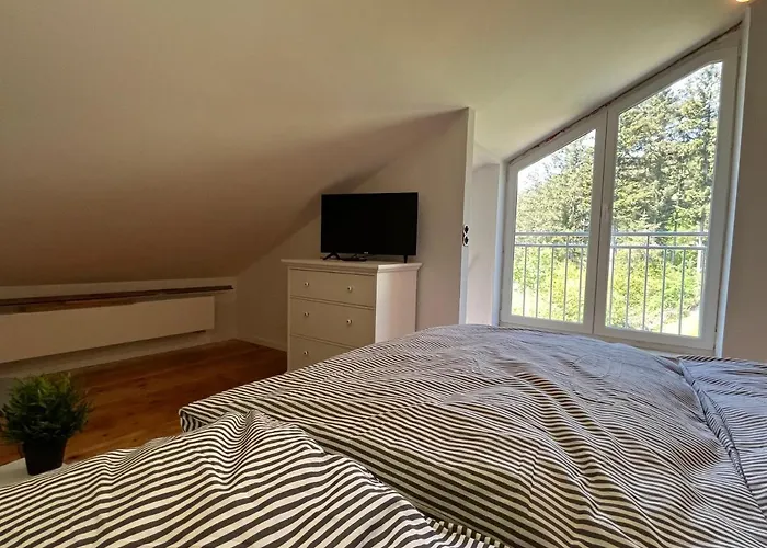 Traumhaus Am Wald 1 Apartment *