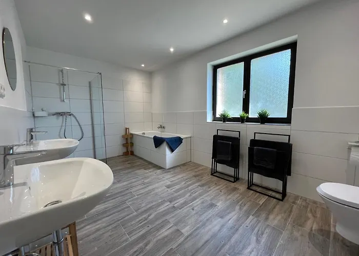 Traumhaus Am Wald 1 Apartman *