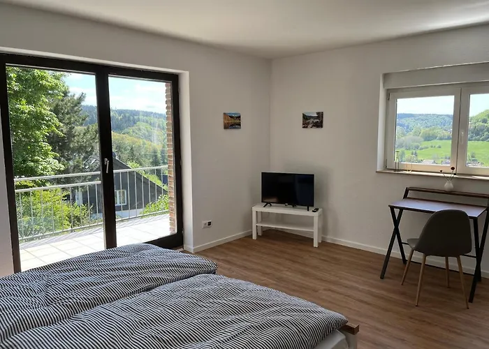 Traumhaus Am Wald 1 Apartment *